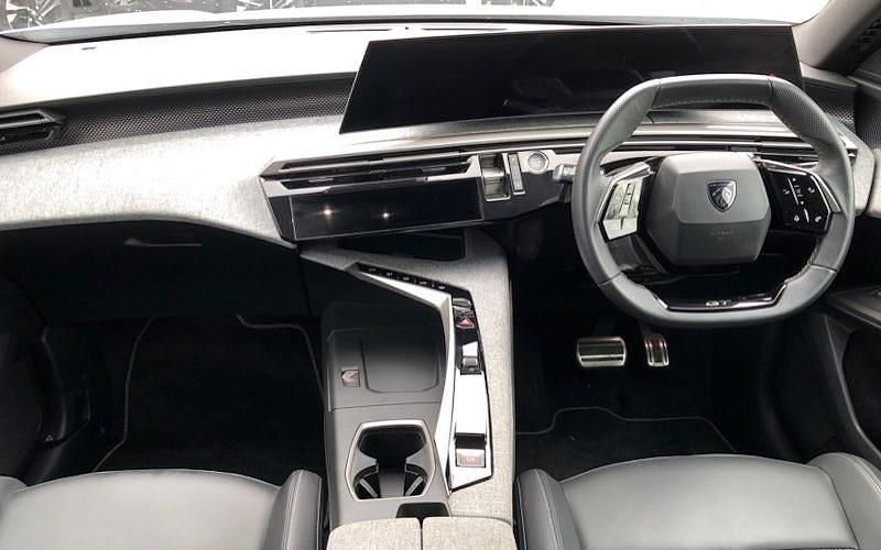 Used Peugeot 3008 GTi 136 HP (100 kW) 2025 White SUV