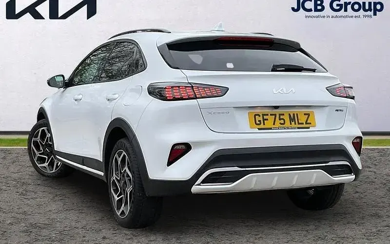 Usado Kia XCeed GT-Line 114 HP (83 kW) 2026 SUV