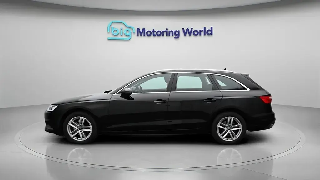 Used Audi A4 Comfort 136 HP (100 kW) 2021 Black Estate