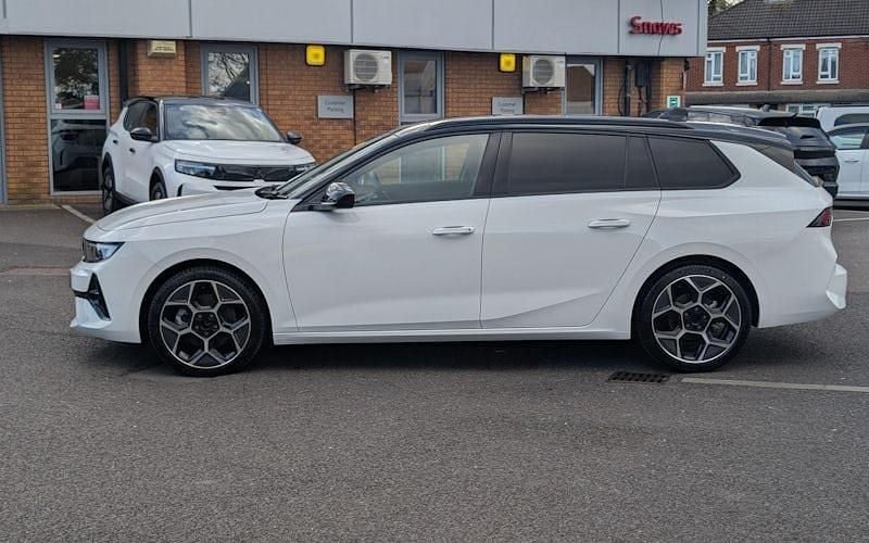 New Vauxhall Astra Ultimate 131 HP (96 kW) 2025 Estate
