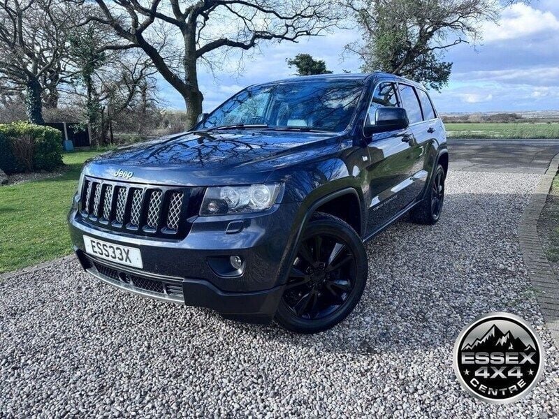 Grey Used 2013 Jeep Grand Cherokee Limited SUV | £6,999 (Good price) - Image 1/4