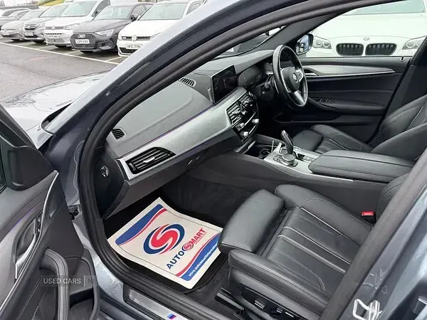 Used BMW 530 M Sport 265 HP (194 kW) 2020 Blue Sedan