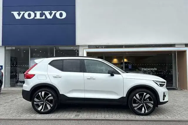 Usado Volvo XC40 Ultra 194 CV (142 kW) 2026 SUV