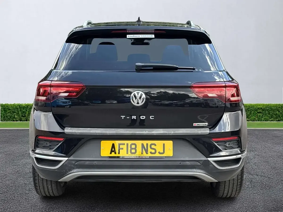 Used VW T-Roc SEL 190 HP (139 kW) 2018 Black SUV