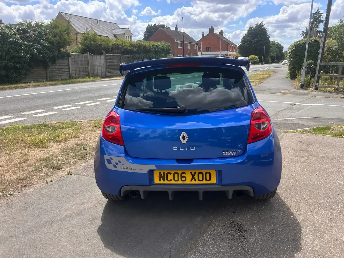 Used Renault Clio 2006 Blue Hatchback