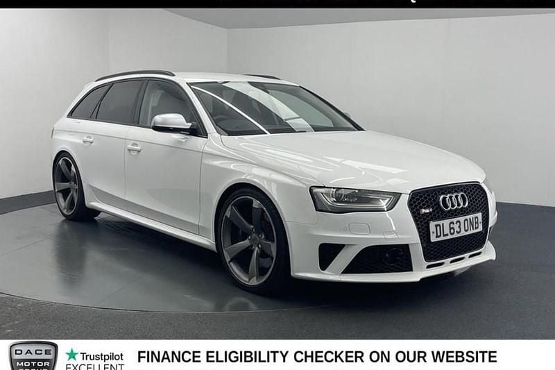 Used Audi RS4 Design 450 HP (330 kW) 2014 White Estate