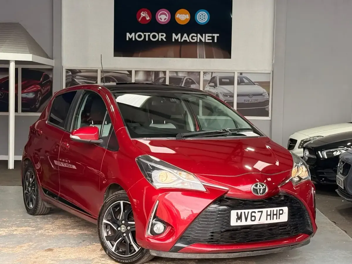 Used Toyota Yaris Design 2017 Red Hatchback