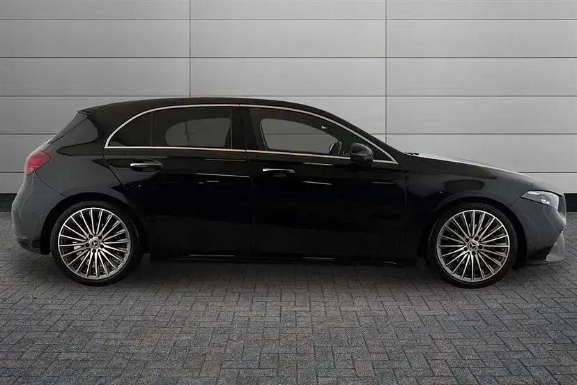 Used Mercedes A180 AMG Line Premium Plus 136 HP (100 kW) 2024 Cosmos black Hatchback