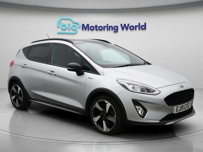 Silver Used 2019 Ford Fiesta Active Hatchback | £9,200 (Fair price) - Image 1/4