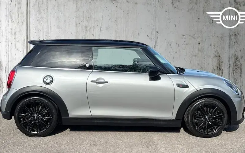 Used Mini Cooper S Exclusive 178 HP (130 kW) 2022 Hatchback