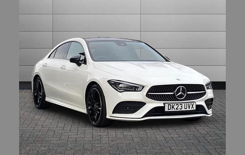 Used Mercedes CLA200 AMG Line Premium Plus 161 HP (118 kW) 2023 White Coupe