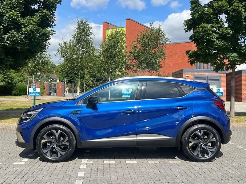 Used Renault Captur Engineered 143 HP (105 kW) 2024 Blue SUV