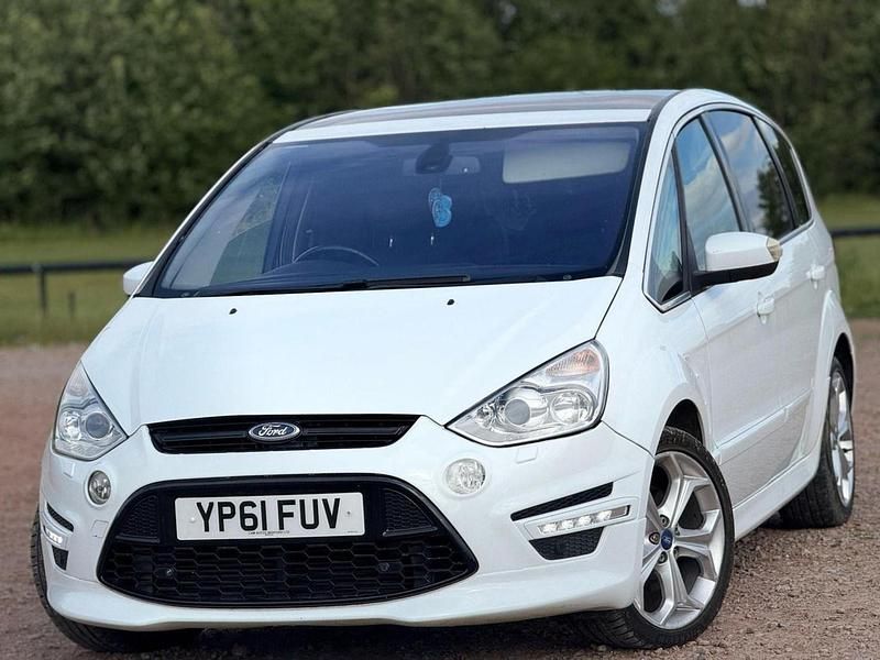 Begagnad Ford S-MAX Titanium X 2011 Vit Minibuss