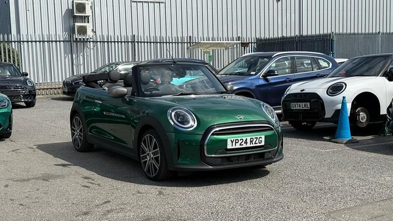 Green Used 2024 Mini Cooper Exclusive Hatchback | £27,668 - Image 1/4