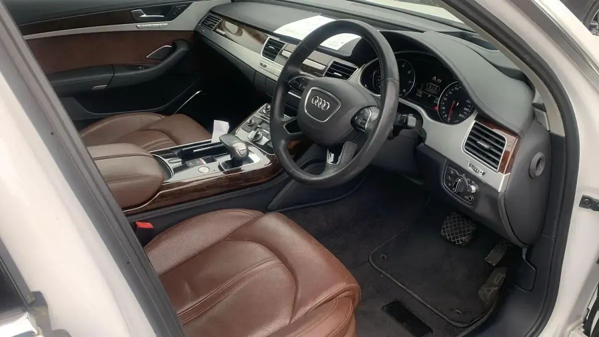 Used Audi A8 Comfort 2014 White Sedan