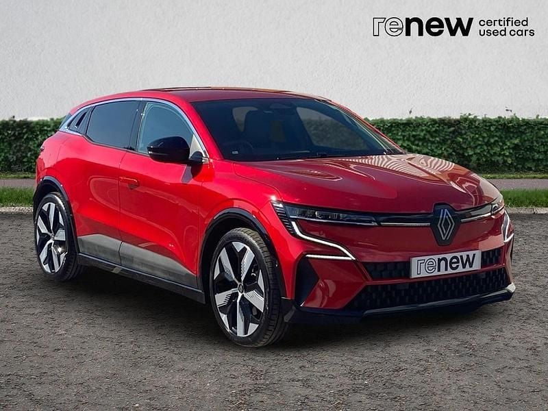 Red Used 2024 Renault Mégane Komfort Hatchback | £21,313 (Good price) - Image 1/1