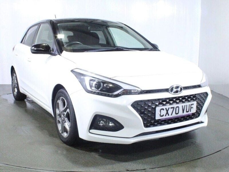 White Used 2020 Hyundai i20 Hatchback | £7,500 (Fair price) - Image 1/1