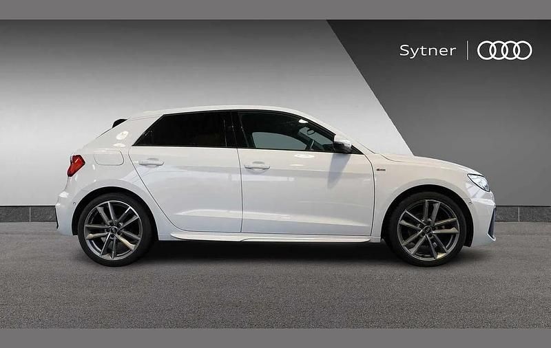 Used Audi A1 Advanced 147 HP (108 kW) 2022 White Hatchback