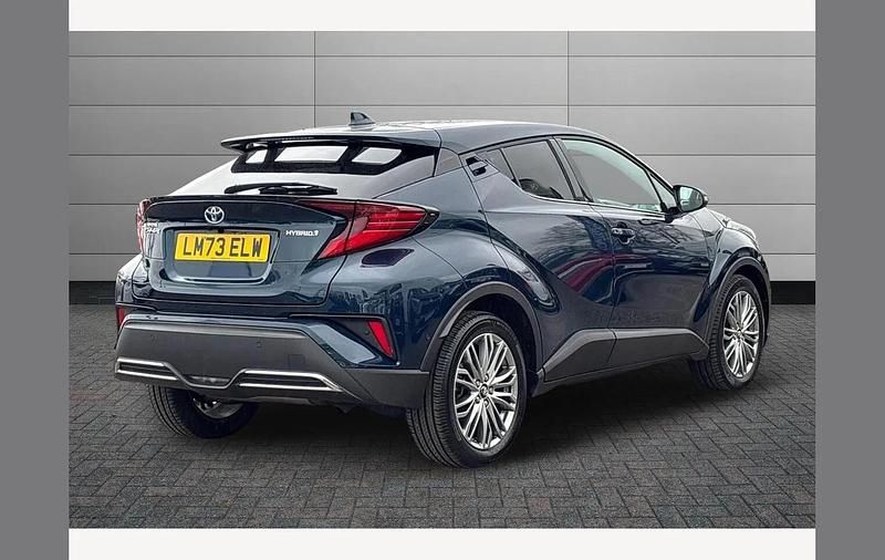 Used Toyota C-HR 184 HP (135 kW) 2023 Blue SUV
