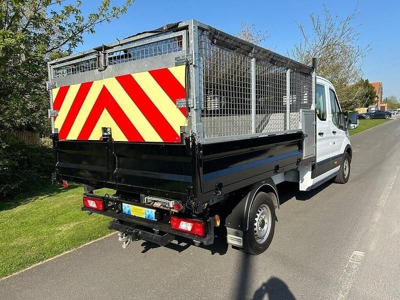 Begagnad Ford Transit 130 HK (95 kW) 2021 Vit Cab