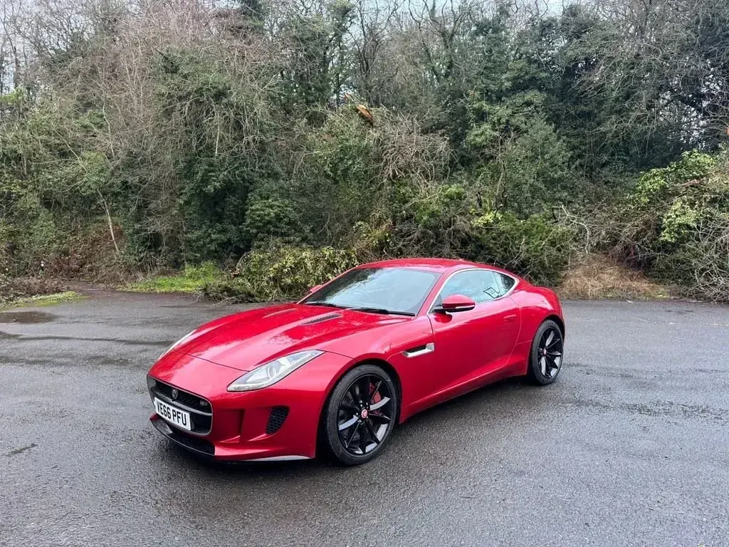 Usado Jaguar F-Type S 380 HP (279 kW) 2017 Vermelho Coupé