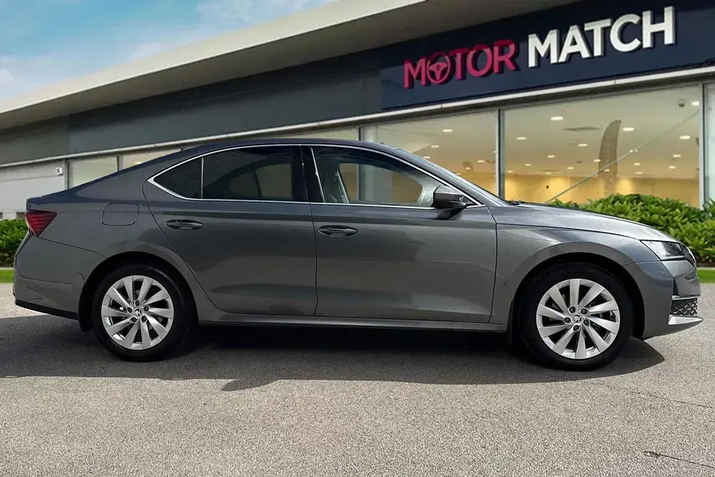 Second-hand Skoda Octavia SE L 2024 Gri Hatchback