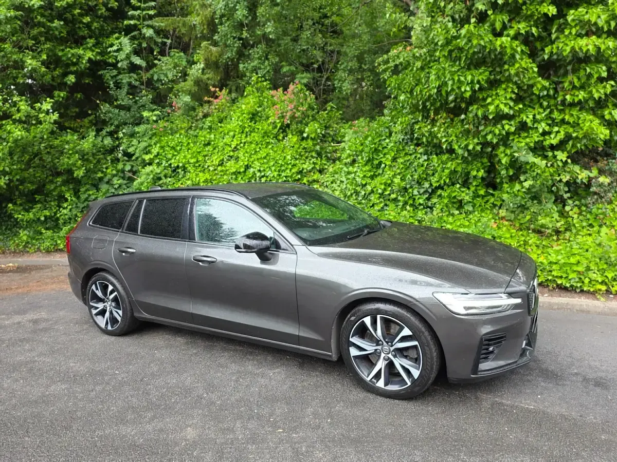 Used Volvo V60 R-Design 2022 Grey Estate