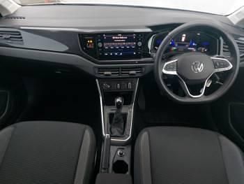 Used VW Polo Life 95 HP (69 kW) 2023 White Hatchback