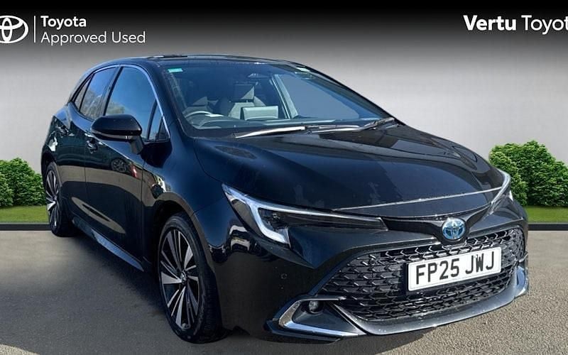 Usado Toyota Corolla Design 140 CV (102 kW) 2026 Utilitario