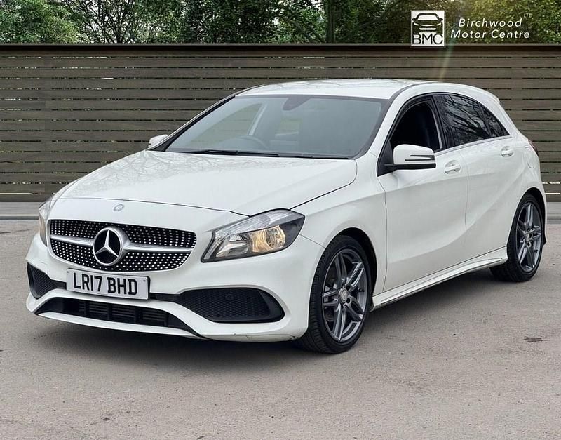 Used Mercedes A180 AMG line 109 HP (80 kW) 2017 White Hatchback