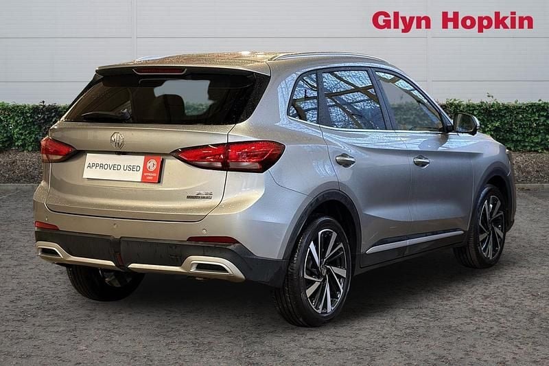 Used MG ZS Trophy 2025 Silver Hatchback