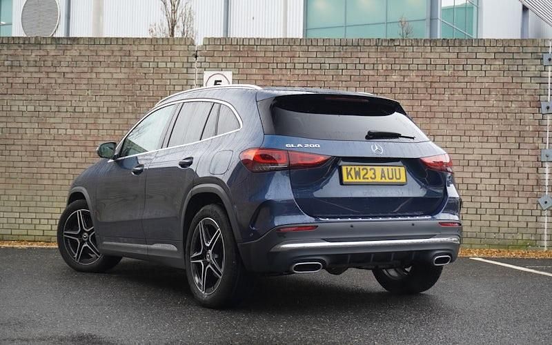 Used Mercedes GLA200 Executive 163 HP (119 kW) 2022 SUV