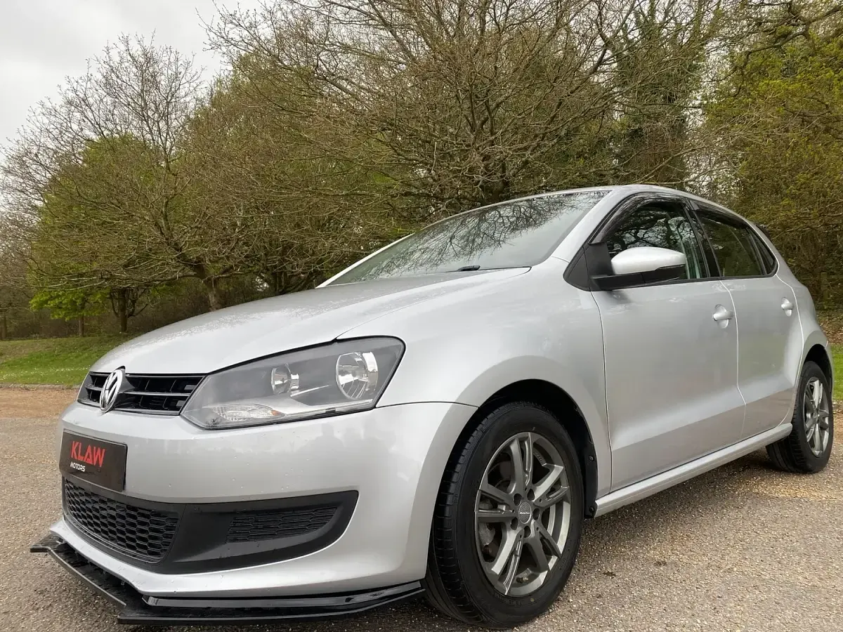 Used VW Polo SEL 2012 Silver Hatchback