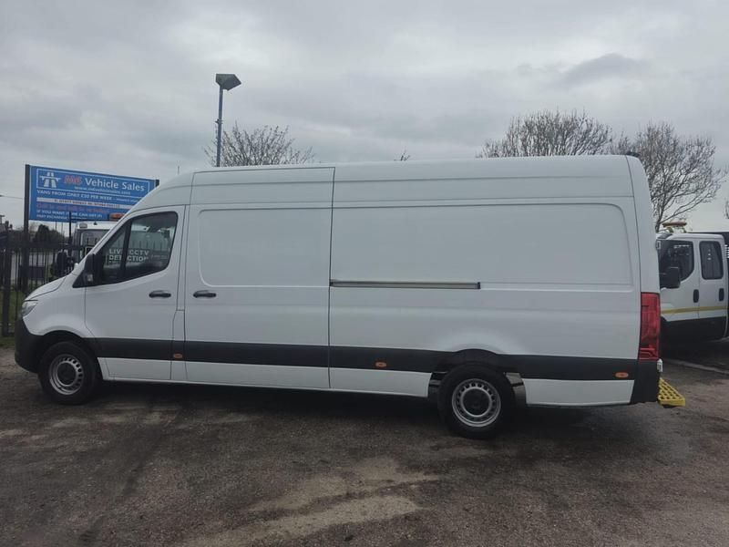 Usado Mercedes Sprinter Progressive 2023 Branco Van