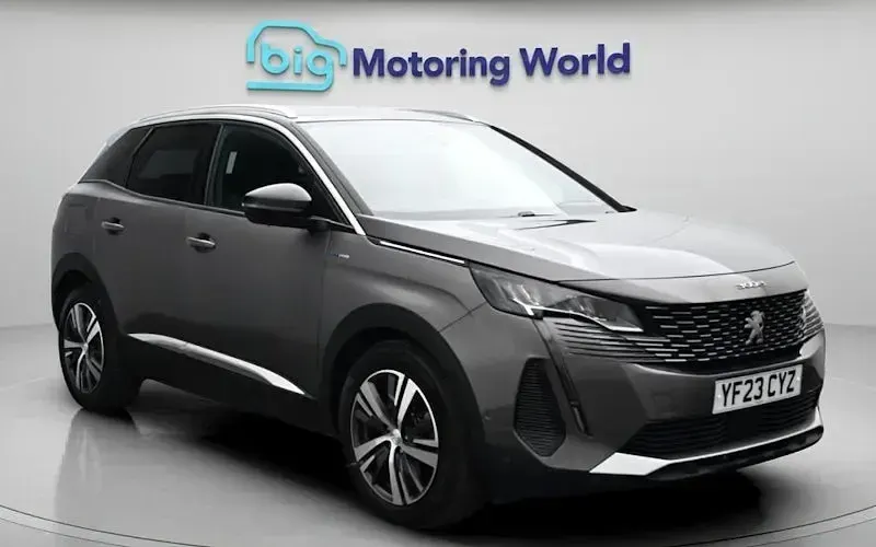 Used Peugeot 3008 Allure+ 300 HP (220 kW) 2023 SUV