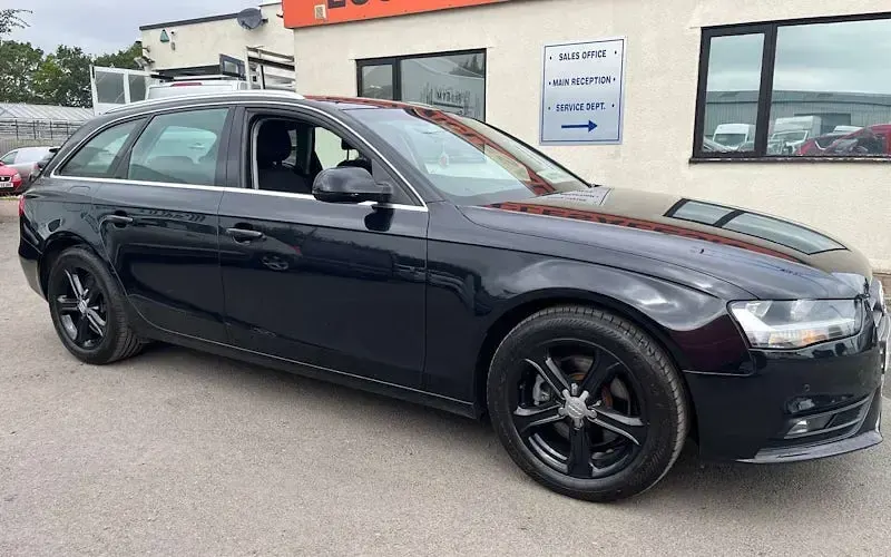 Used Audi A4 Advanced 143 HP (105 kW) 2012 Black Estate