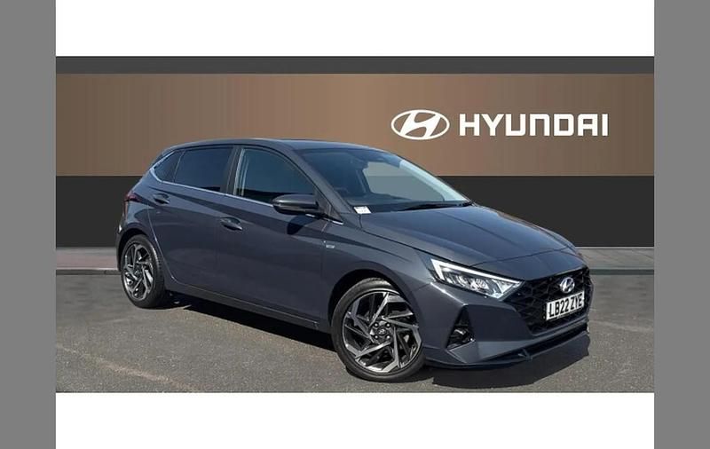 Used Hyundai i20 Premium 100 HP (73 kW) 2022 Grey Hatchback