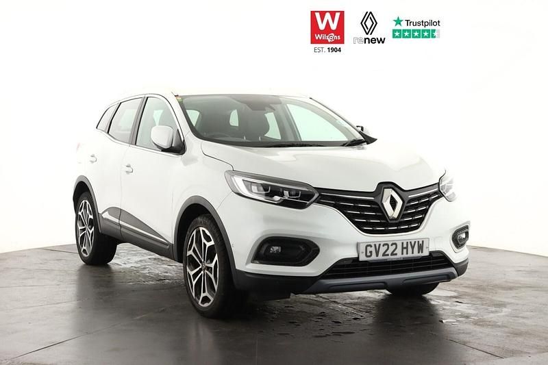 White Used 2022 Renault Kadjar Techno SUV | £16,995 (A bit pricey) - Image 1/3