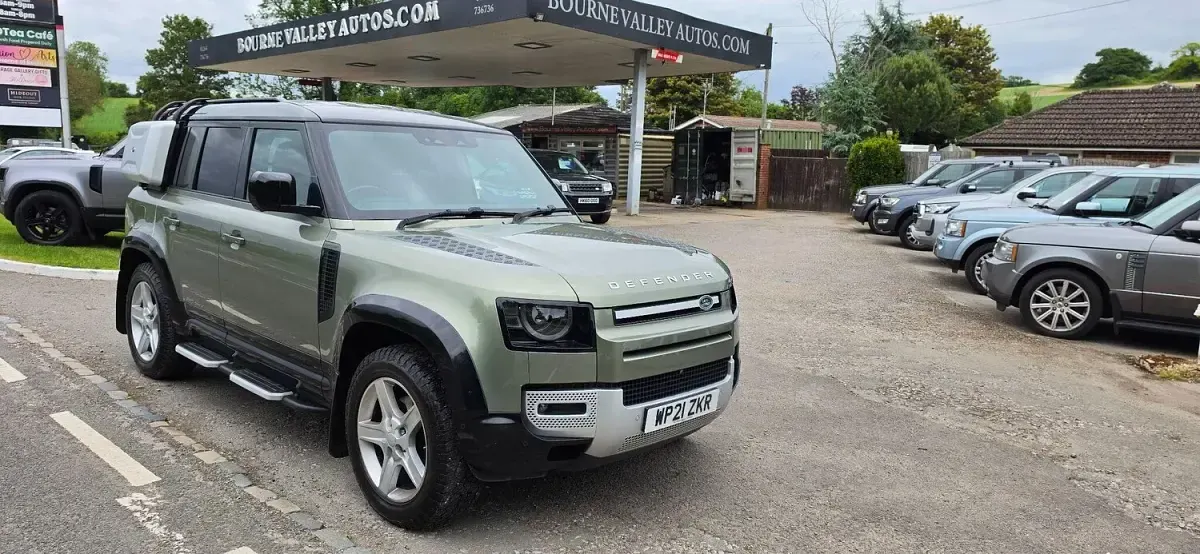 Used Land Rover Defender SE 2021 Green SUV