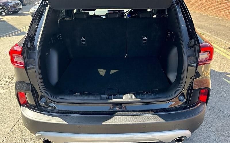 Usado Ford Kuga Titanium 150 HP (110 kW) 2026 SUV
