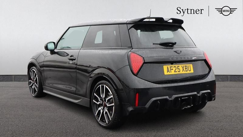 Used Mini John Cooper Works Hatch 228 HP (167 kW) 2025 Black Hatchback