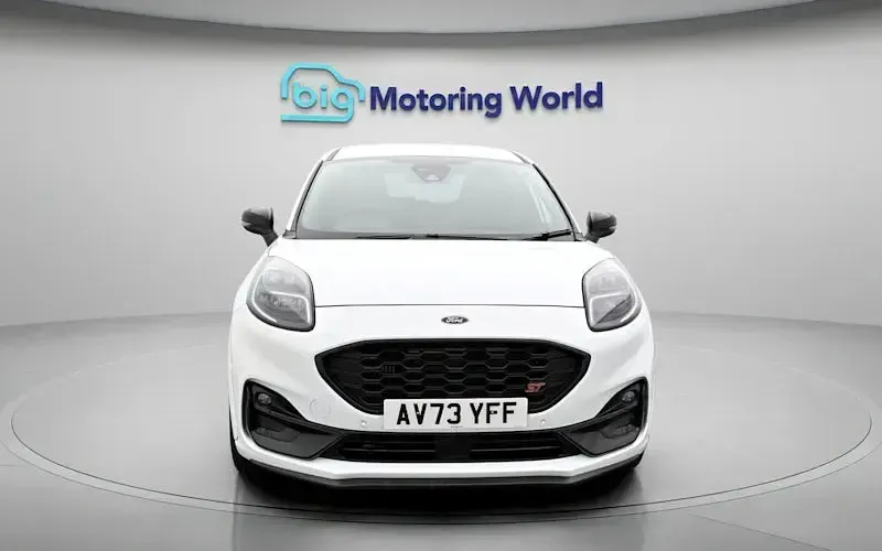 Begagnad Ford Puma ST 170 HK (125 kW) 2023 Vit SUV