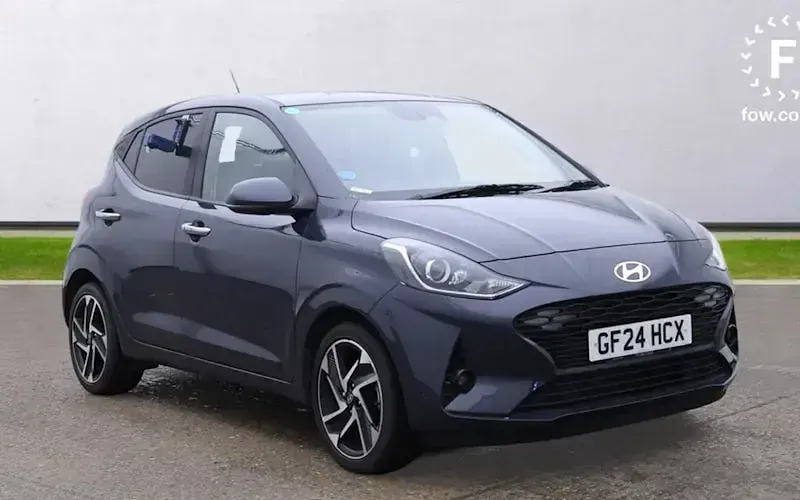 Used Hyundai i10 Premium 84 HP (61 kW) 2023 Hatchback