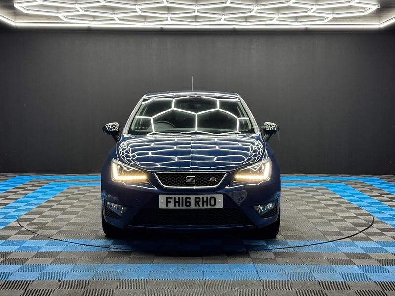 Used Seat Ibiza FR 90 HP (66 kW) 2016 Blue Hatchback