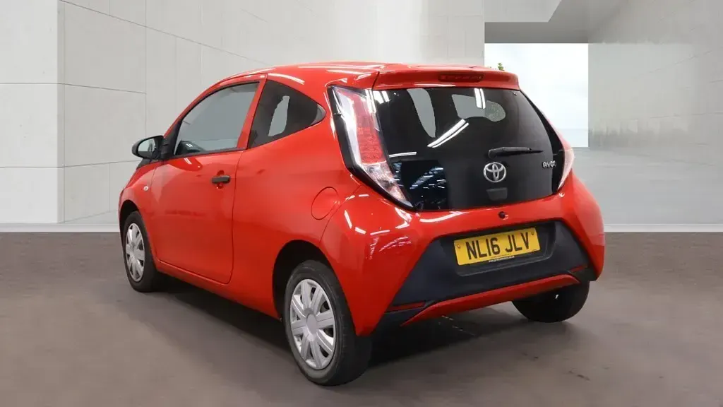 Used Toyota Aygo 2016 Red Hatchback