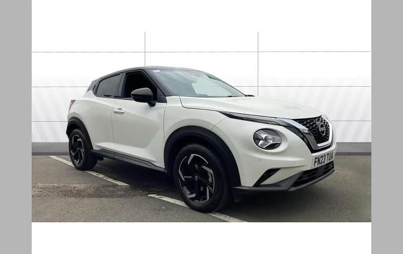 Used Nissan Juke N-Connecta 114 HP (83 kW) 2023 White SUV