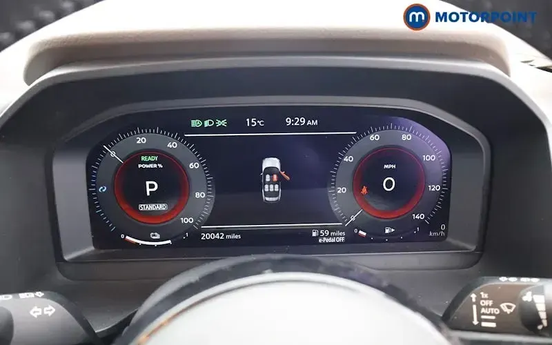 Used Nissan X-Trail N-Connecta 213 HP (156 kW) 2023 Red SUV