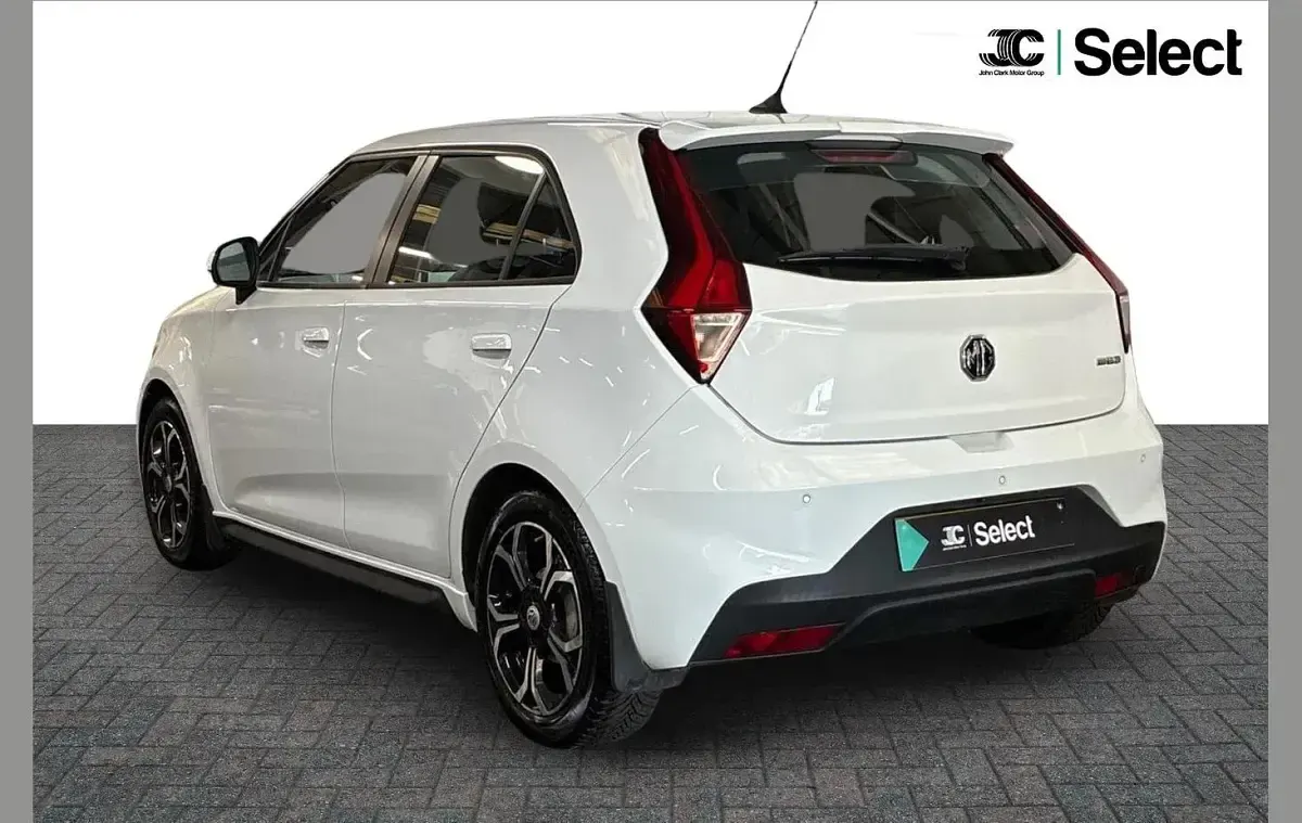 Used MG MG3 Exclusive 106 HP (77 kW) 2019 White Hatchback