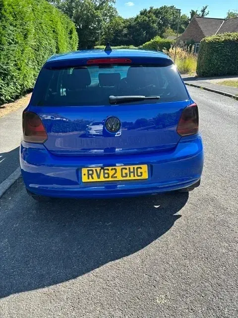 Used VW Polo Match 70 HP (51 kW) 2012 Estoril blue Hatchback