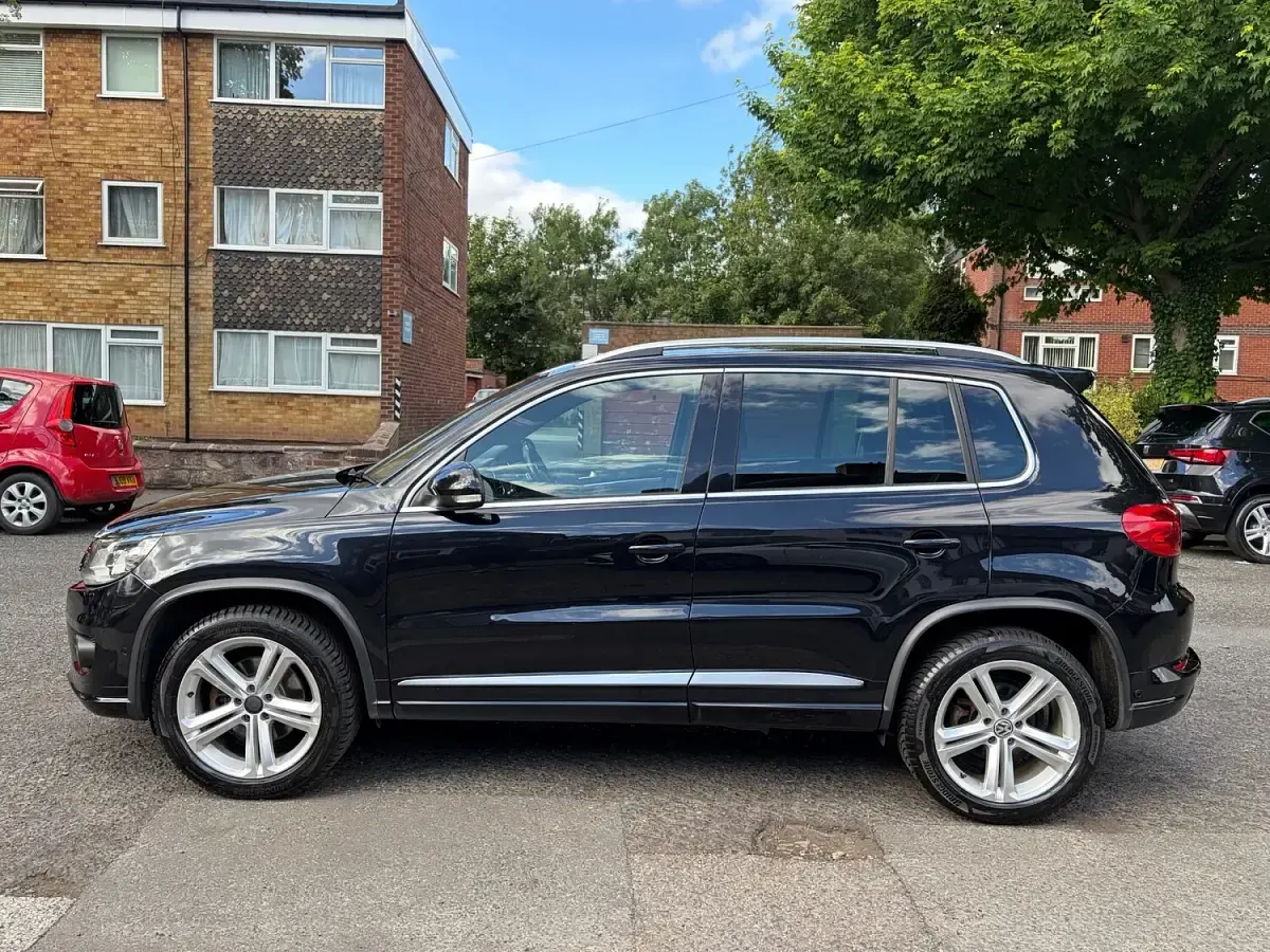 Used VW Tiguan R-line 2015 Black SUV